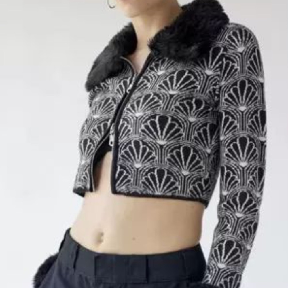 UO Black and White Faux Fur Cropped Jacket Medium